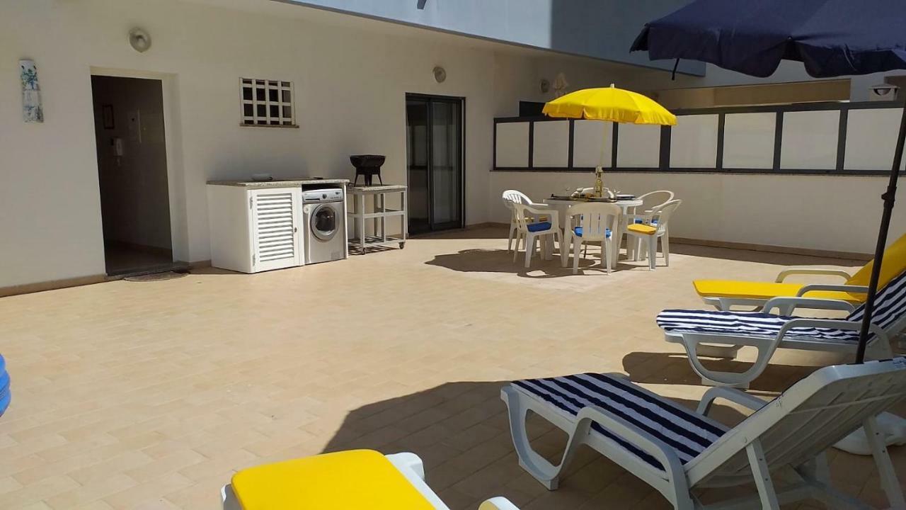 T2 Tahiti - Terraco, Familiar, Garagem, Wifi Leilighet Quarteira Eksteriør bilde